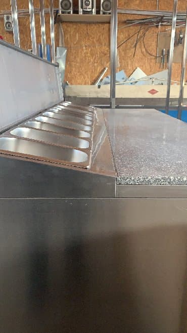 оборудование для пиццерии: Стол для пиццы с мрамором — 7