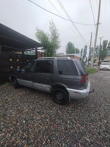 Mitsubishi Chariot: 1997 г., 2 л, Механика, Бензин, Универсал
