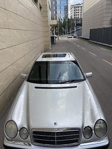 Продажа авто: Mercedes-Benz E-Class: 1998 г., 2.6 л, Автомат, Газ, Седан — 6