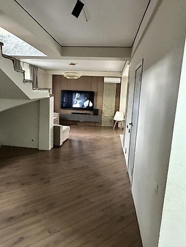 комната гостиничного типа купить: Дом с отдельным участком и мощёной парковкой. - Архитектура — 7