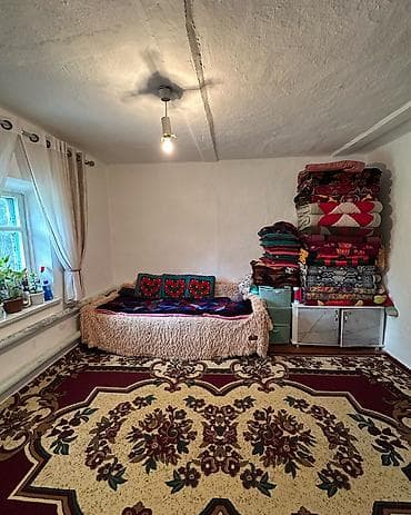 act building: ✨ Продаётся дом в с. Сокулук ✨ 🏡 Характеристики: • Участок - 6,7 — 4