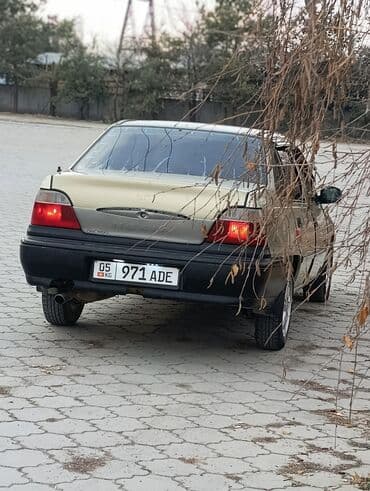 электроный мопед: Daewoo Nexia: 2005 г., 1.5 л, Механика, Бензиновая, Седан — 2