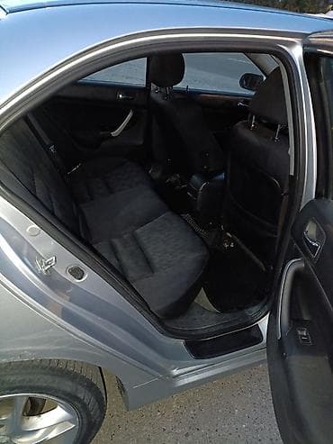 акорд европеец: Honda Accord: 2002 г., 2 л, Седан — 7