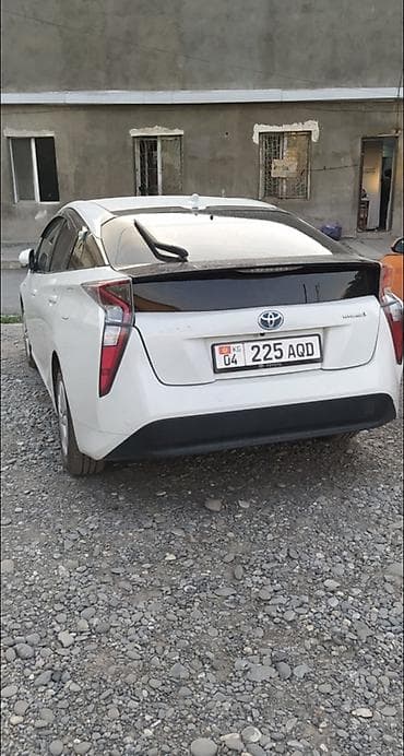 4s fe: Toyota Prius: 2018 г., 1.8 л, Автомат, Гибрид, Хэтчбэк — 2