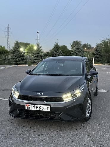 Kia Rio: 2021 г., 1.6 л, Автомат, Бензин, Седан