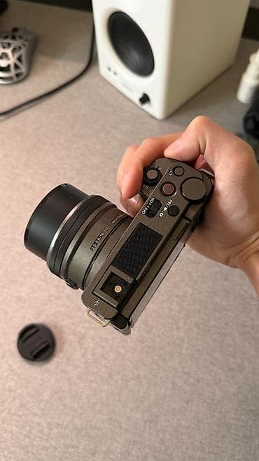 sony 6300: Продается камера Sony ZV-E10 Пробег у камеры: 1375 Комплектация — 6