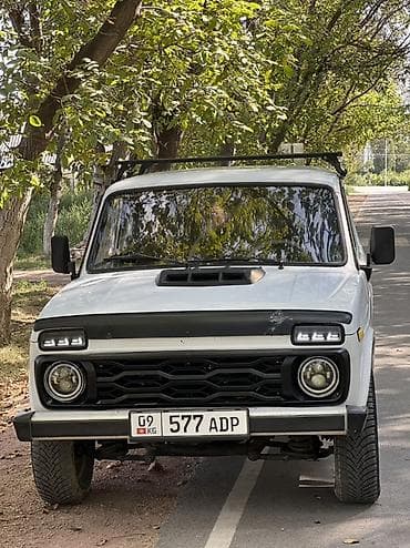 УАЗ: ВАЗ (ЛАДА) 4x4 Niva: 2000 г., Жол тандабас — 2