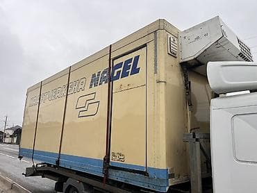 присеп реф: Будка Mercedes-Benz, 2000 г. — 2