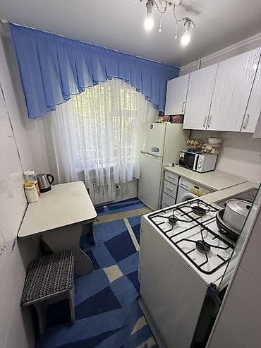 3 комнаты, 58000 м², 104 серия, 1 этаж — 8