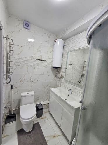 сдам 2 комнатную квартиру без посредников рядом просп. жибек жолу, бишкек: 2 комнаты, Собственник, Без подселения, С мебелью полностью — 3