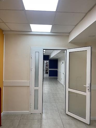 ош офис аренда: Аренда офисов, 20 м², В бизнес центре, С системой безопасности, С юридическим адресом — 4