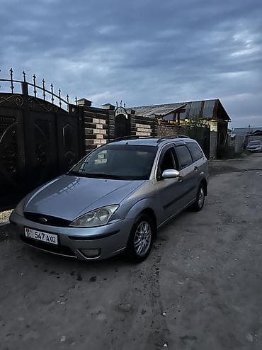 Ford Focus: 2002 г., 1.6 л, Механика, Бензин, Универсал