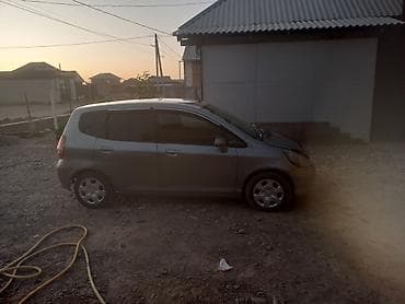 Унаа: Honda Fit: 2003 г., 1.3 л, Вариатор, Бензин, Хетчбек — 2
