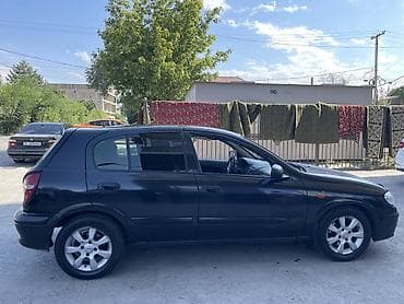 Nissan Almera: 2002 г., 1.5 л, Механика, Бензин, Хэтчбэк — 9