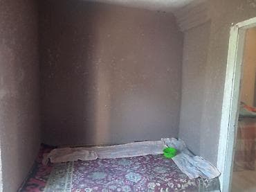 Недвижимость: Дом в селе Сокулук, ул. Пионерская, 16А 4 квартира Барачного типа. - — 6