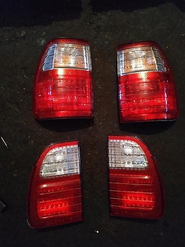 lx: Комплект стоп-сигналов Lexus Б/у, Оригинал — 1