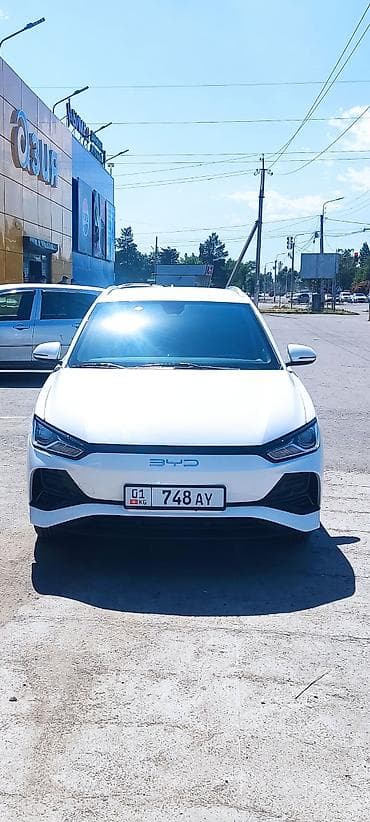 bud e5: BYD E2: 2024 г., Электромобиль, Седан — 1