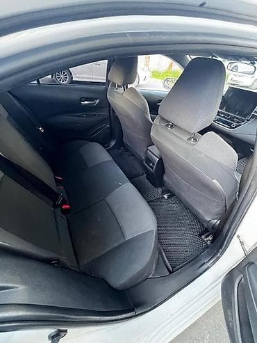 bmw 1: Toyota Levin: 2019 г., 1.2 л, Автомат, Бензин, Седан — 10