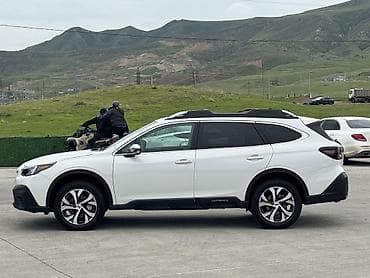 Subaru Outback: 2022 г., 2.5 л, Вариатор, Бензин, Кроссовер