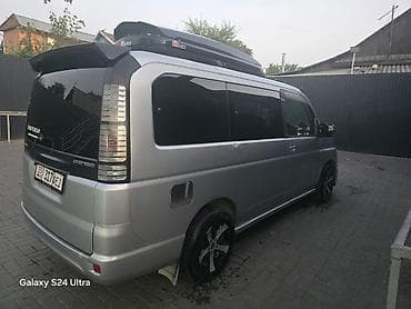 Honda Stepwgn: 2005 г., 2 л, Автомат, Газ, Вэн/Минивэн — 9