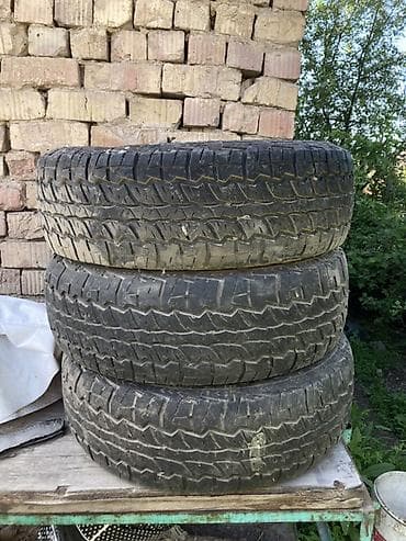 Транспорт: Шины 235 / 70 / R 16, Всесезонная, Б/у, Комплект, Внедорожные (АТ/МТ), Япония, Kumho — 1