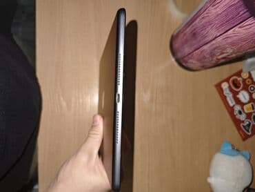 ipad компьютер: Планшет, Apple, память 32 ГБ, 9" - 10", Б/у, Классический цвет - Серый — 2