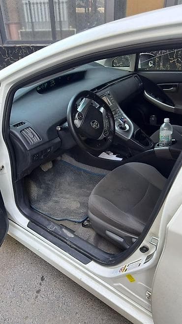 lexus es 2020: Toyota Prius: 2012 г., Вариатор, Гибрид, Хэтчбэк — 4
