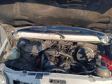 водный мото: Volkswagen : 2001 г., 2.5 л, Механика, Дизель, Бус — 5