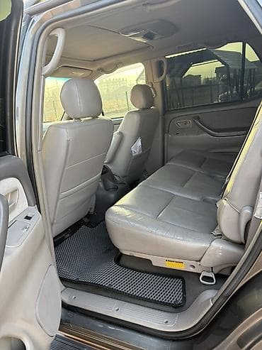 тоета секвойя: Toyota Sequoia: 2005 г., 4.7 л, Автомат, Газ, Внедорожник — 9