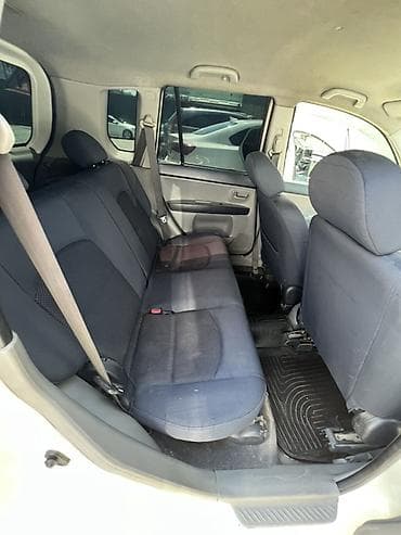 Mazda Demio: 2004 г., 1.3 л, Автомат, Бензин, Хэтчбэк — 8