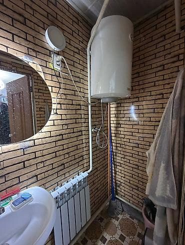 дом краснаречка: Срочно продаётся полдома под бизнес! Участок 3,7 сотки (фактически 4 — 5