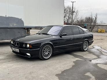 ex 5: BMW 5 series: 1993 г., 3.2 л, Механика, Бензин, Седан — 5