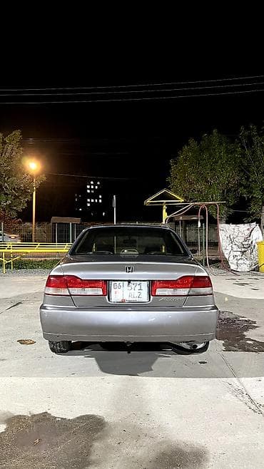 катафот срв: Honda Accord: 2002 г., 1.8 л, Седан — 3