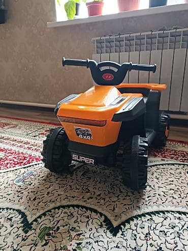 fly ufo: Каталка-мотоцикл/квадроцикл для детей Музыкальный, есть педаль — 1