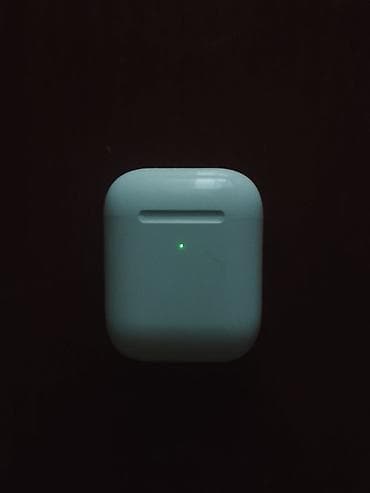 Аудиотехника: Кейс для наушников, Apple, Б/у, цвет - Белый — 3