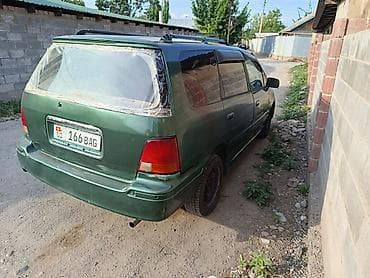 одиссеи: Honda Odyssey: 1996 г., 2.2 л, Автомат, Бензин, Минивэн — 5