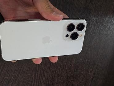 IPhone 13 Pro, Б/у, 128 ГБ, Белый, Чехол, 78 %