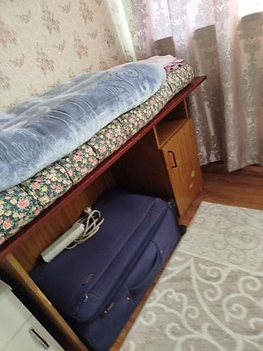 полки для кафе: Компьютерный стол, С полками — 3