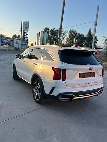 Kia Sorento: 2021 г., Гибрид, Кроссовер — 3