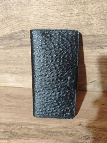 женский кошелек для документов: Портмоне 
Натуральная кожа — 1