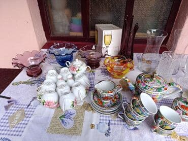 мир посуды: Большой набор разнообразной посуды для кухни, включающий фарфоровый — 6