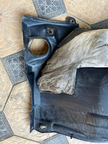 подкрыльник на ист: Подкрылок Передний правый Toyota, 2021 г., Б/у, Аналог — 5