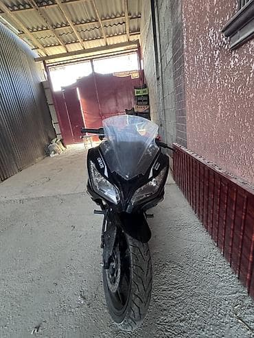 гоночные мотоциклы: Спортбайк Kawasaki, 250 куб. см, Бензин, Взрослый, Б/у — 2