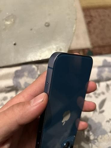 маленькая: IPhone 13, Б/у, 128 ГБ, Синий, Кабель, Коробка, 77 % — 4