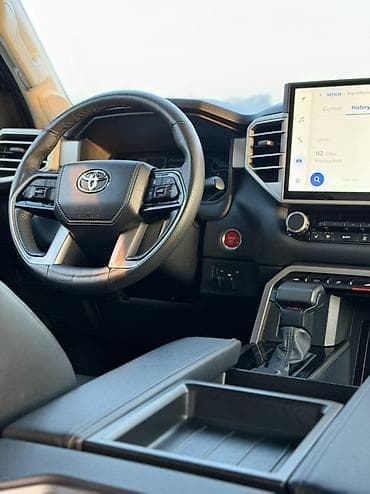 патрубки радиатора: Toyota Тундра: 2023 г., 3.5 л, Автомат, Бензин, Пикап — 10