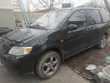 audi s2: Mazda MPV: 2001 г., 2 л, Механика, Бензин, Минивэн — 3