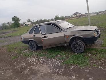 ВАЗ (ЛАДА) 21099: 2000 г., Бензин, Седан