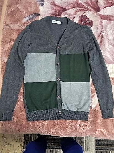 национальный платя: Всё за 3000 Состав: - Костюм-двойка темно-синего/черного цвета — 9