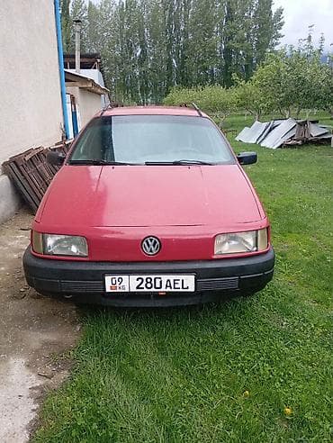 Volkswagen Passat Variant: 1991 г., 1.8 л, Кол менен иштөөчү, Бензин, Универсал — 1
