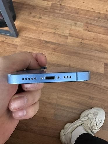 nokia e: IPhone 13, Б/у, 128 ГБ, Голубой, 82 % — 6